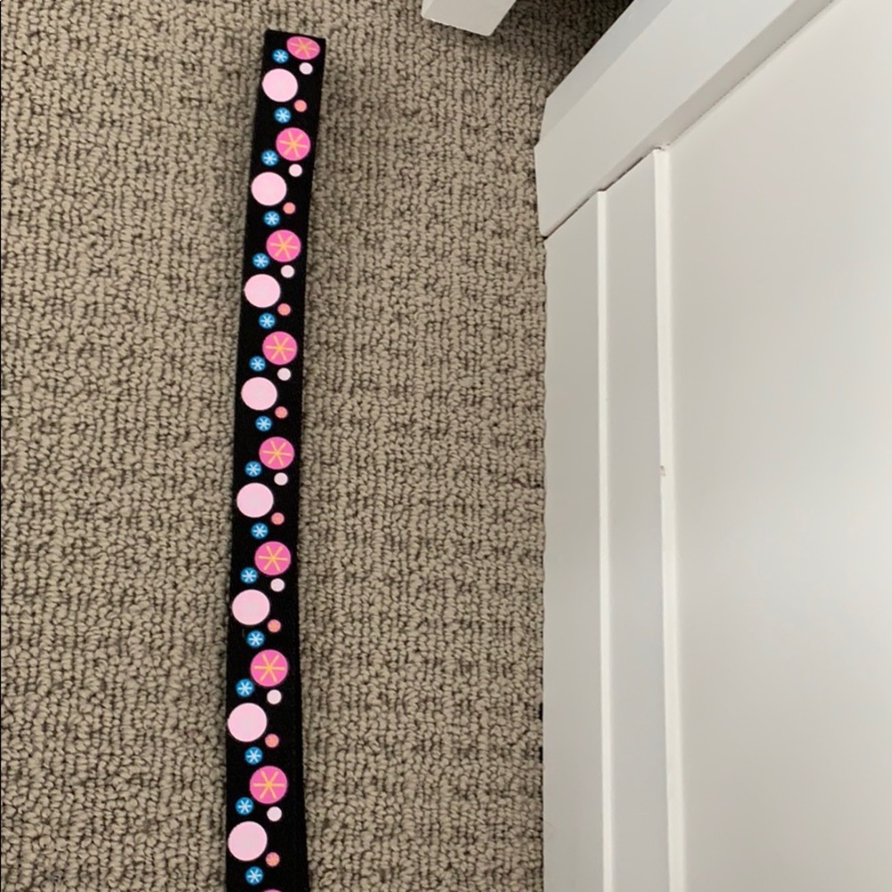 polaroid around neck strap